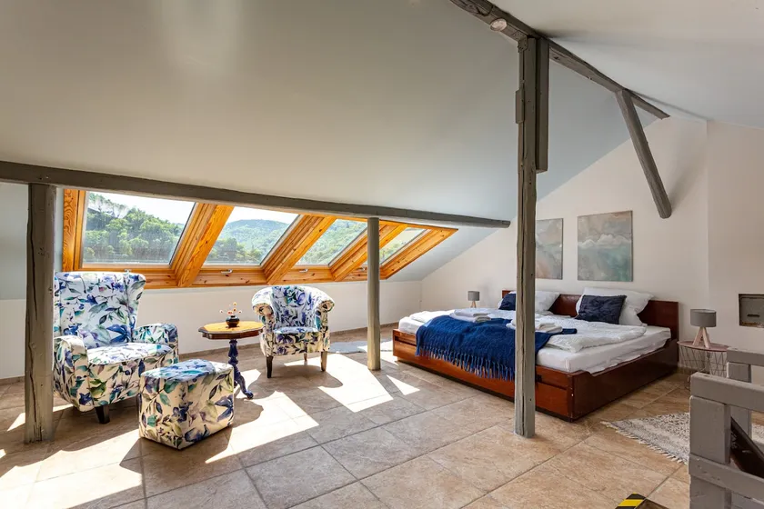 LEVEL22 | Quiet under the roof with Mosel view - Image 1