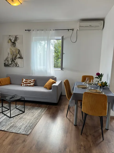 Seaview apartment Bava - Image 1