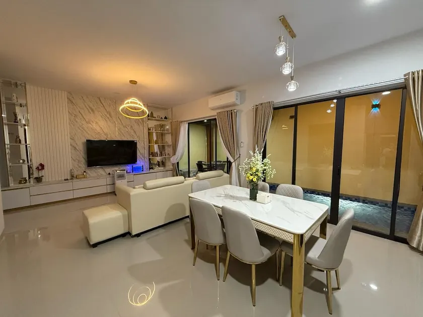 RV-Villa 4 bedrooms&Private Pool - Image 1