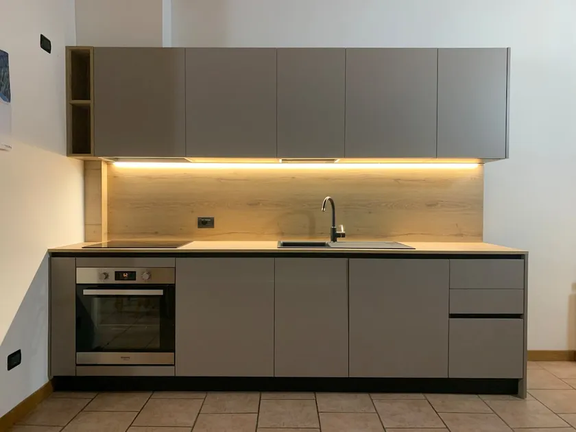 Italo-Svizzero App 4/5 - two-room apartment sleeps 6 - Image 1