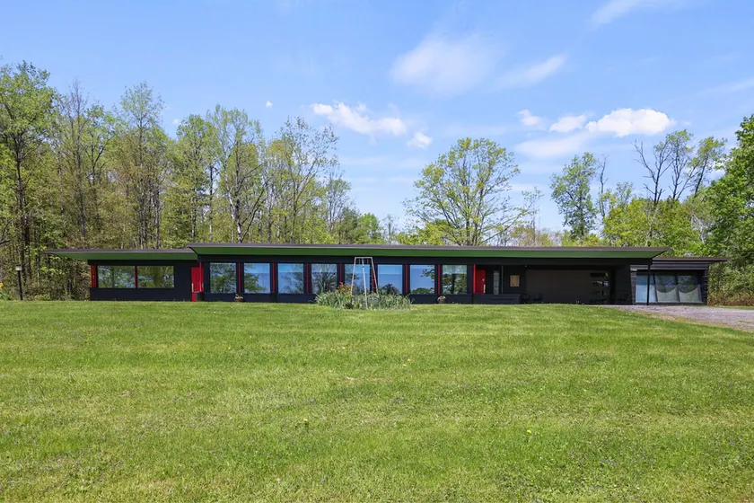 Friendly Hills | Passive Home • EV Charger - Image 1