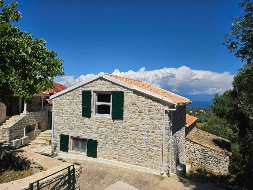 Kouzini: Charming Stone House - Image 1