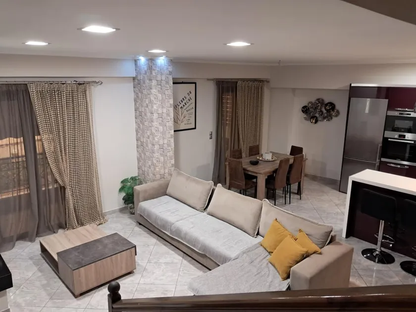 Double-V apartment - Image 1