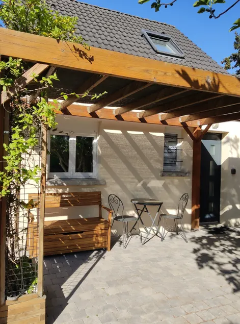 Cozy house close to Paris - Image 1