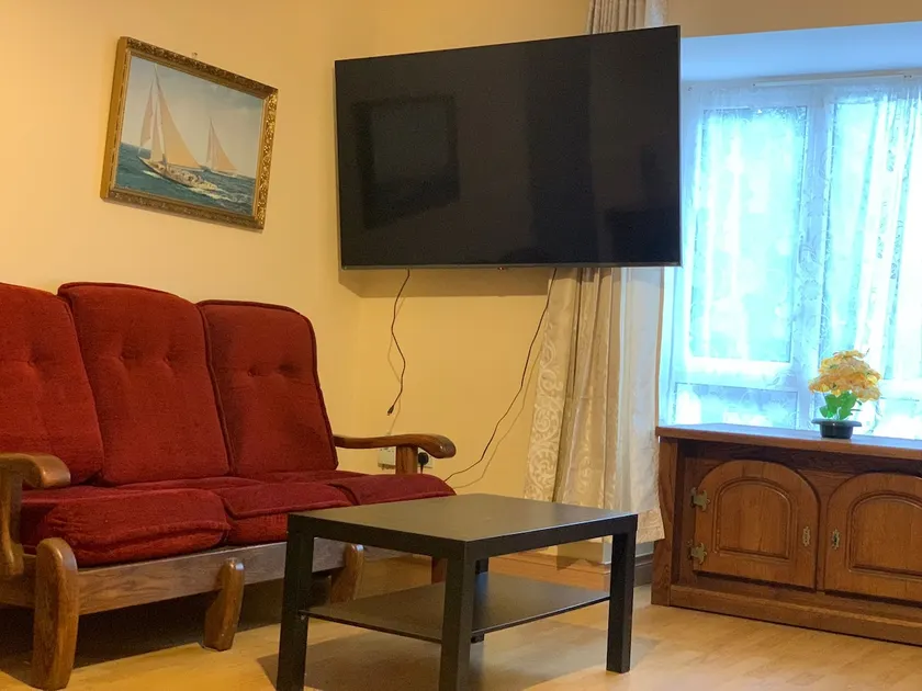 4 bedroom House upto 9 Adults - Image 1
