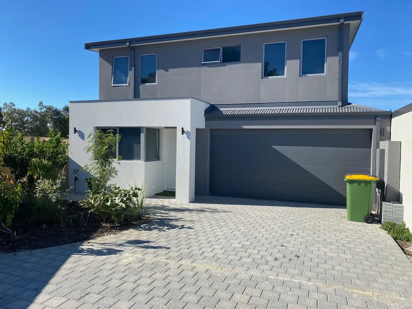 Canning Vale Family Accommodation  - Image 1