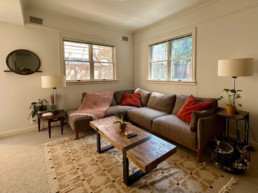 Downstairs Unit in Gerstle Park - Image 1