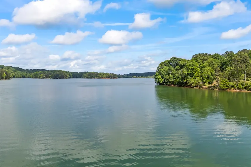 Deep Water LakeHartwell Hideaway - Image 1
