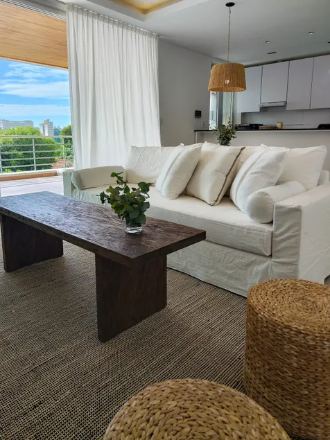 Exquisite 2-bedroom apartment in Posadas - Image 1
