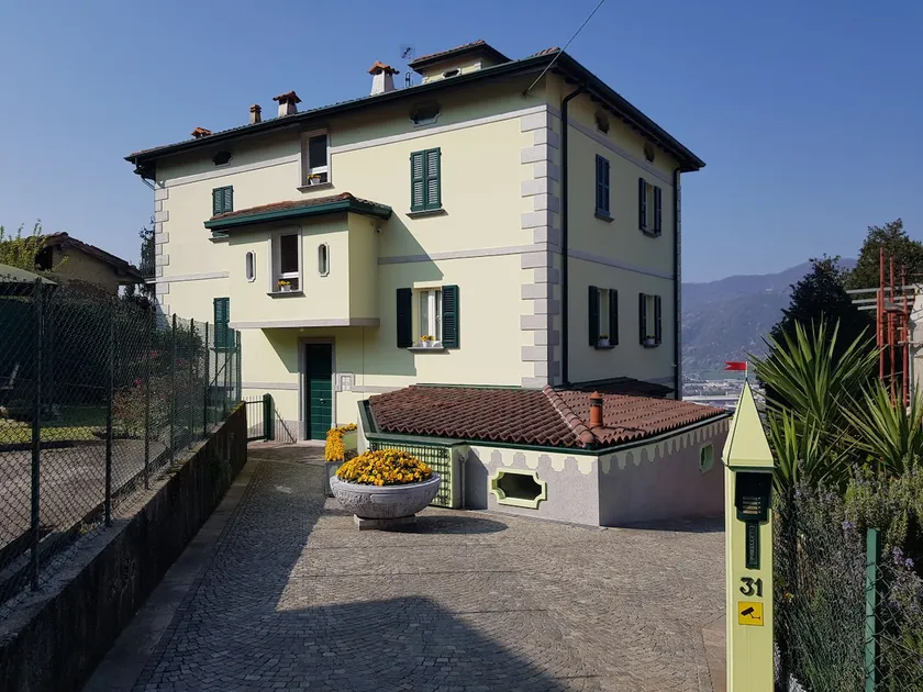 Il Palazzo apartment with a view of the lake and nature - Image 1