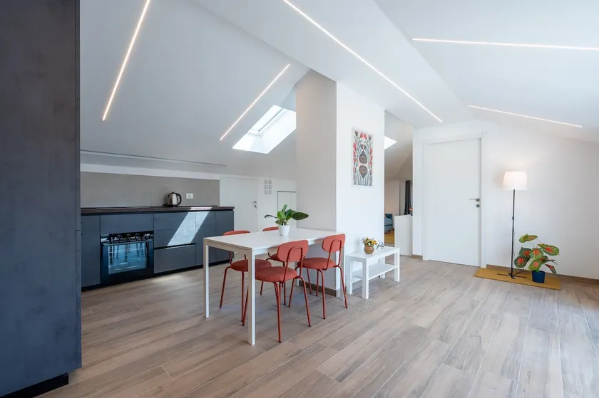 (Chieri) Modern penthouse + rooftop terrace - Image 1