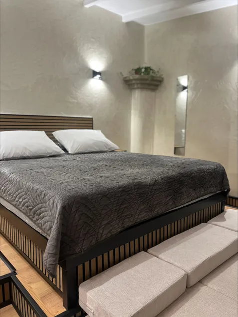 Boutique Eptalofos 2 - Image 1