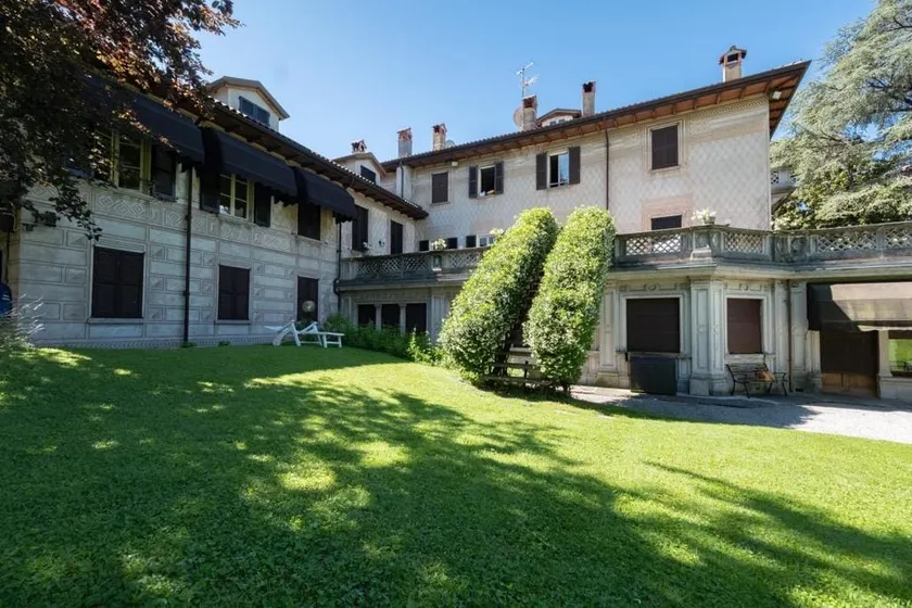 [ Villa Garzaia ] Luxury Home - Image 1