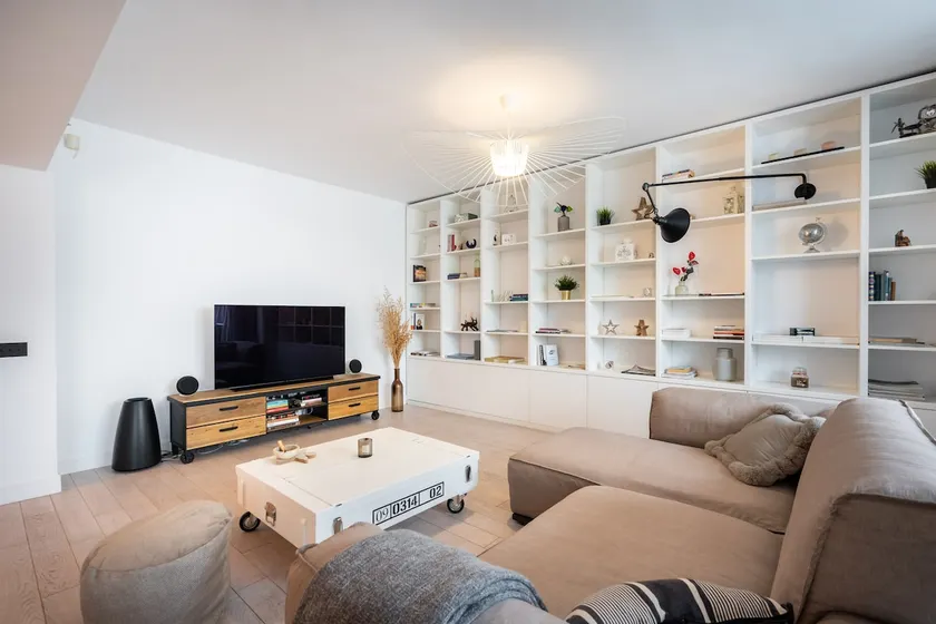 Zodiac Apartment | Netflix - Image 1