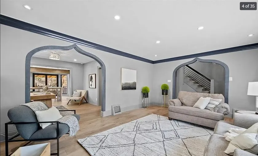 Charming Tudor Retreat - Image 1
