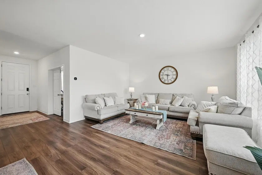 Prosper 3BR+Office | Huge Yard - Image 1