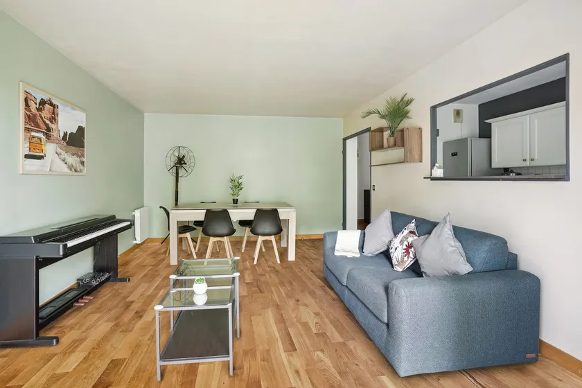 Appartement Chic avec terrace et parking - Image 1