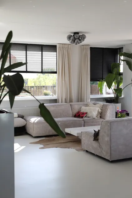 Luxury penthouse near Amsterdam - Image 1