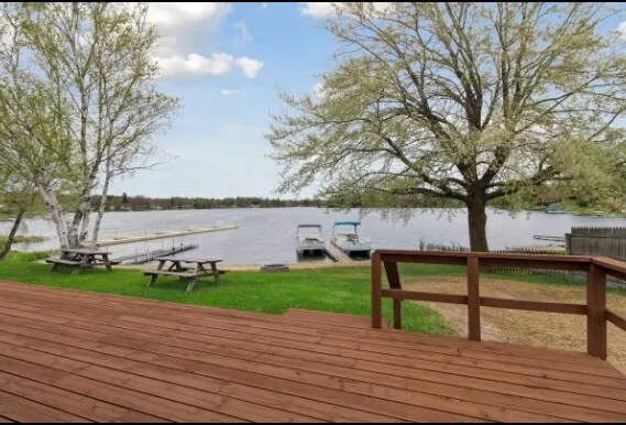 Long lake|Lakefront|2 BR - Image 1