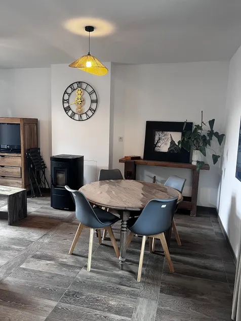 Comfortable home - Image 1