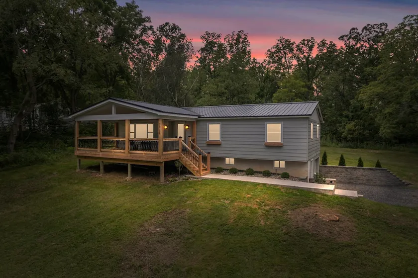 Corked Cottage - Image 1