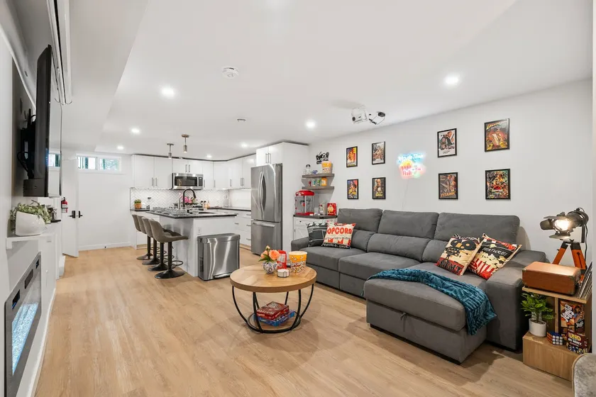 Castelló Stay | Home Theatre + Central Spot - Image 1