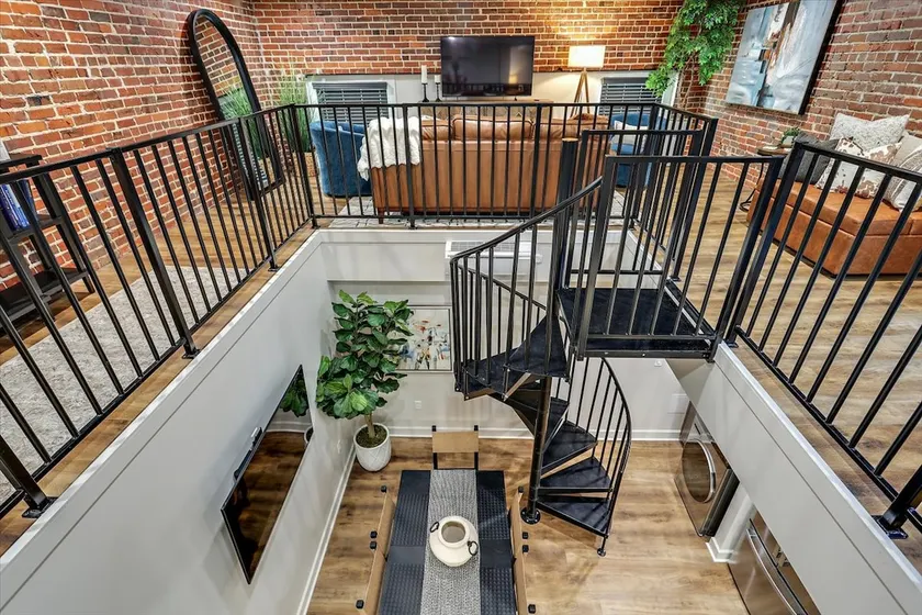The Luxe Loft - Downtown Jackson - Image 1