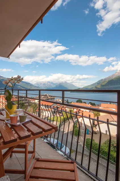 CASA LA MONTIVA - Musso Como Lake Apartment with view - Image 1