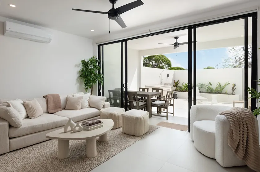Modern Sorrento Villa #8- West Coast|Mins to beach - Image 1