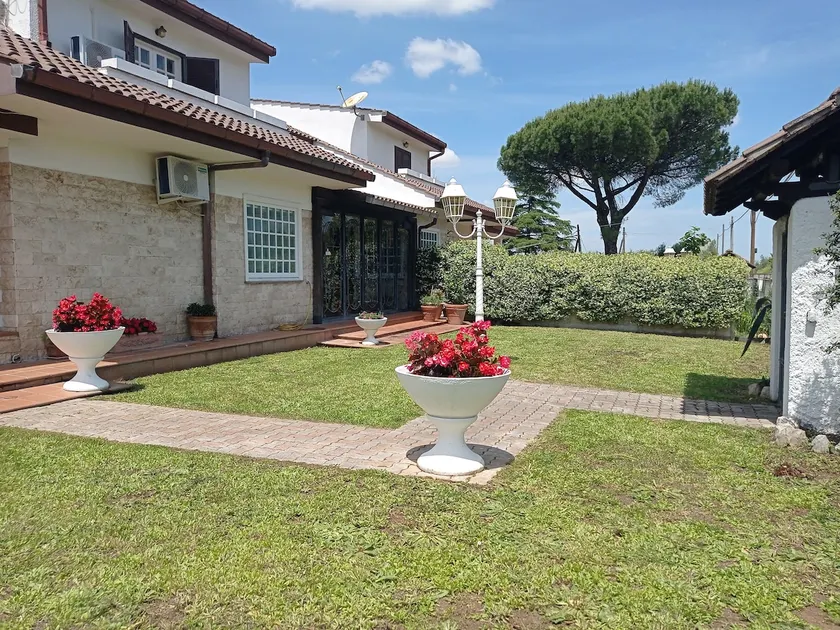 Villa Civetta tra Roma e i Castelli Romani - Image 1