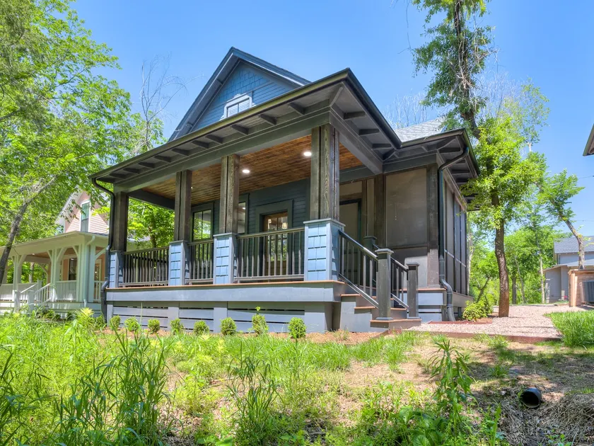 The Blue Stag at Selah 2 bed 2 bath+ loft Sleeps 7 - Image 1