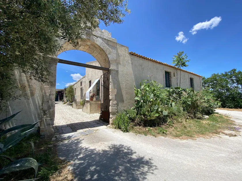 Antiqua Domus Est - Noto Valley - Image 1