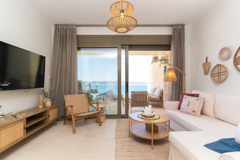 Kymvari - Stunning sea view-elegant apt-infinity shared pool - Image 1