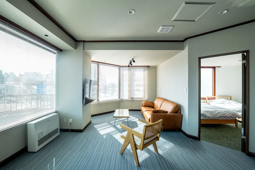 Right in Kushiro’s bustling downtown area! /With balcony/Entire floor, open space Cise.kawakami1 - Image 1