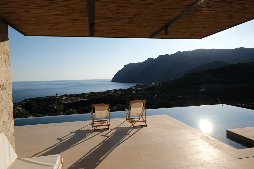 Madalin in Mochlos - Image 1