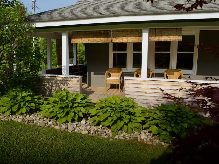Cozy/sunny village house- walking distance to town - Image 1
