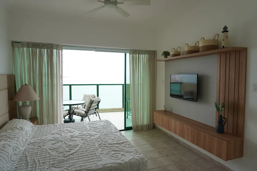Hotel Colon Salinas 2 bedroom Oceanview apartment - Image 1
