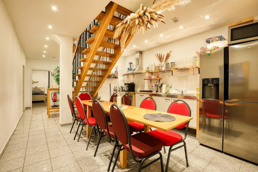 WG-Hotel - Image 1