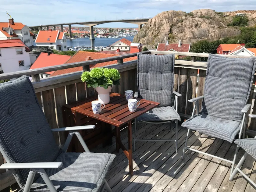 Penthouse with view - Image 1
