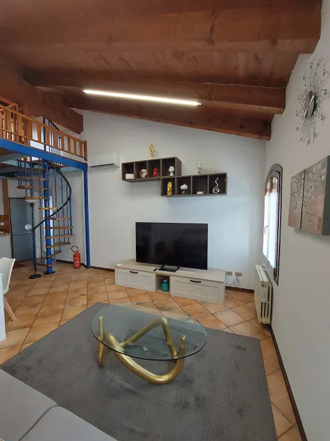 Attic in Chic - Image 1