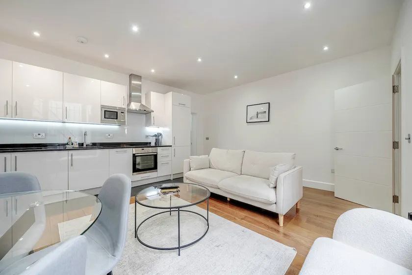Notting Hill Oasis with A/C - Image 1