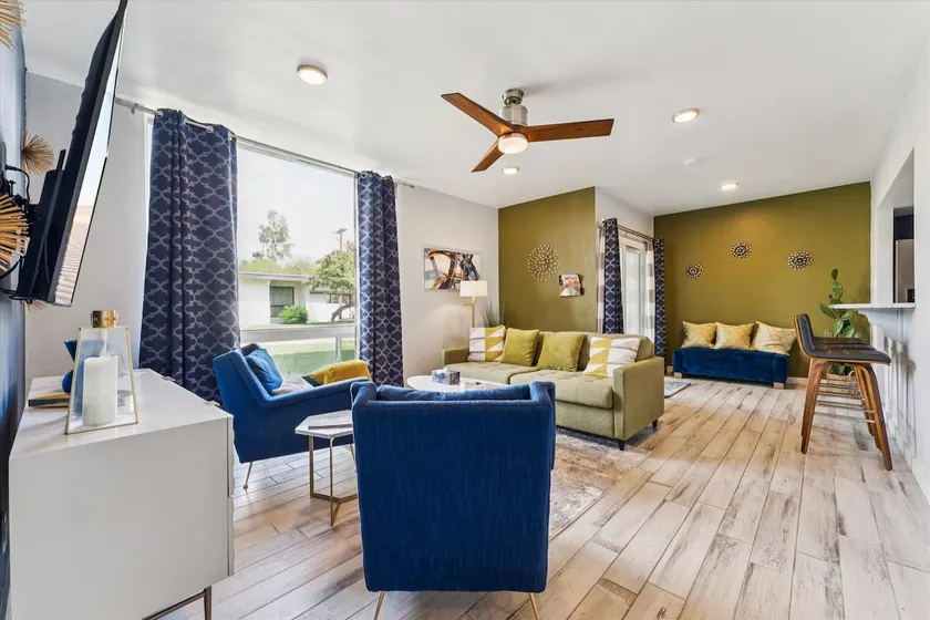 Bright 1BR + Sofa Bed & Wi-Fi - Image 1