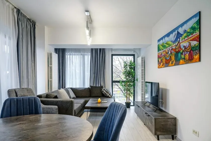 Vitan Plaza Comfort - Image 1