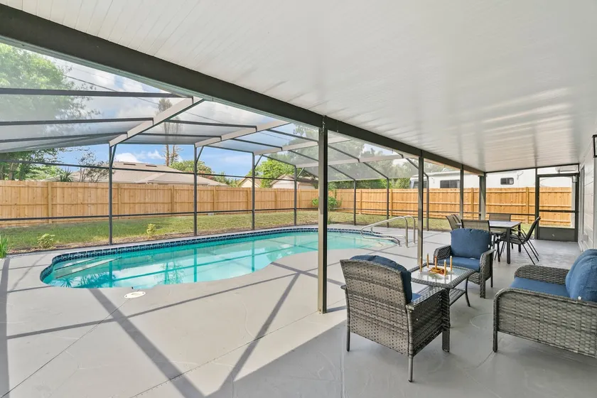Private Heated Pool Retreat Home - Image 1
