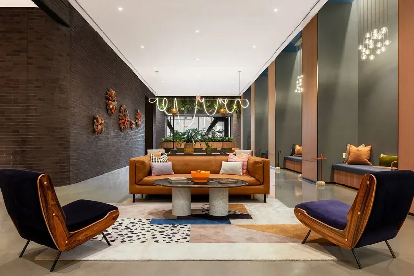 Boutique King 2BR Retreat in Historic Old City - Image 1