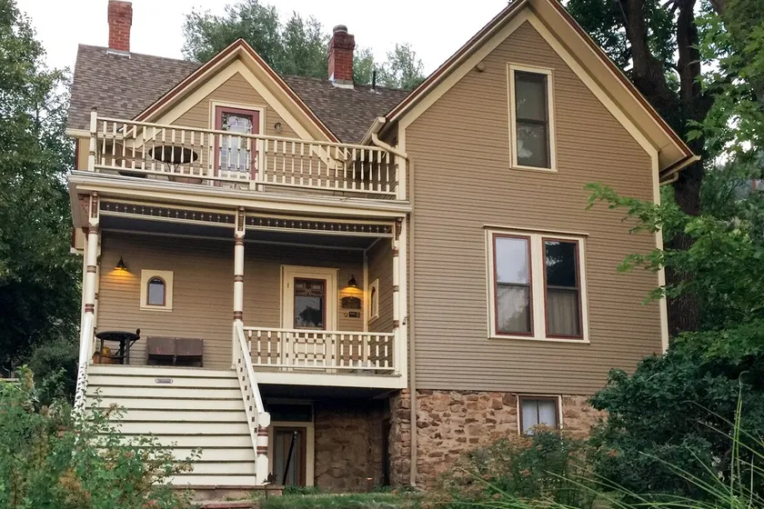 Best of Boulder | Location Ideal - Image 1