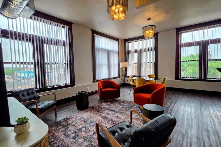 SkyLiner Loft in Downtown Mitchell - Image 1