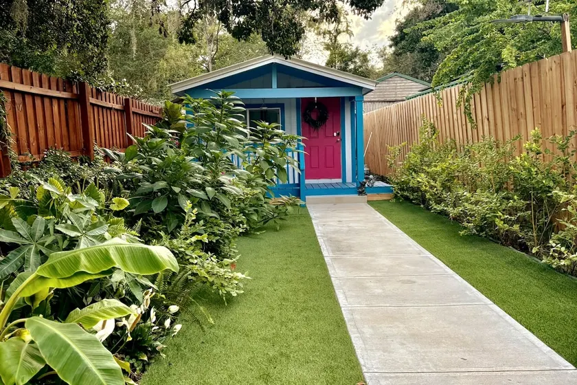 Blueberry Patch Cottage - Image 1