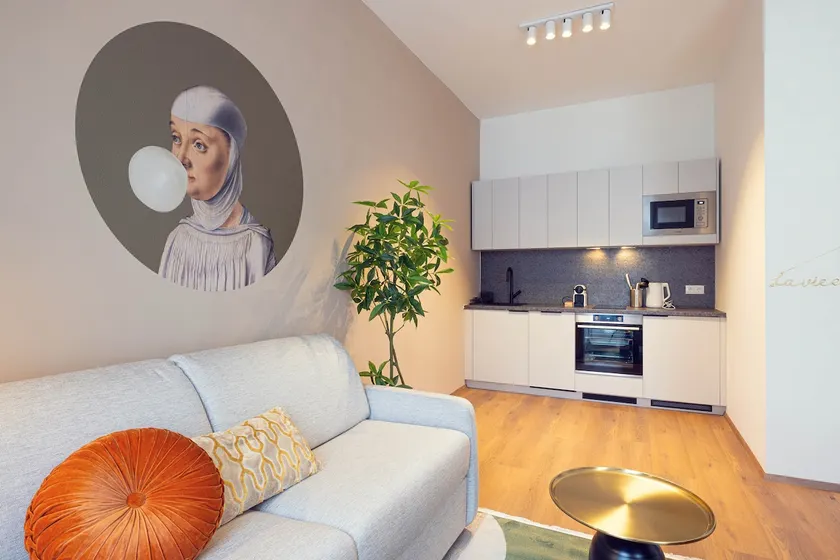 LeonArt Living 3.4 with parking included - Image 1