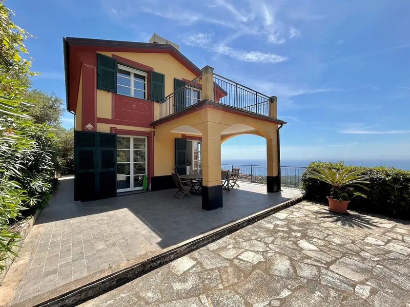COGO, Premium Private Villa Vista Mare - Image 1